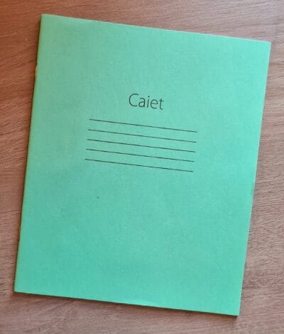 Caiet în pătrățele cu 24 foi